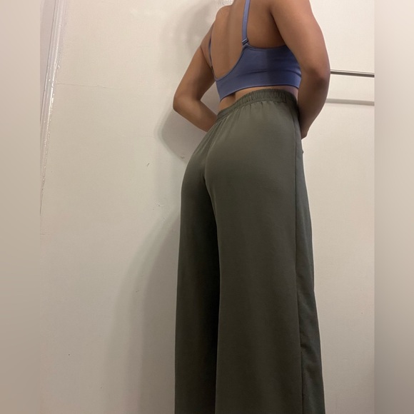 Zara Pants - Picture 3 of 5